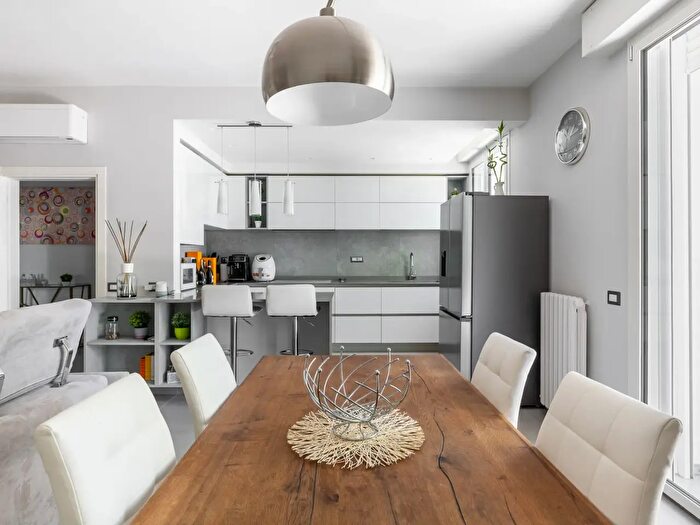 Casa con 6 locali in vendita in Via Benedetto Zallone, Pieve Di Cento