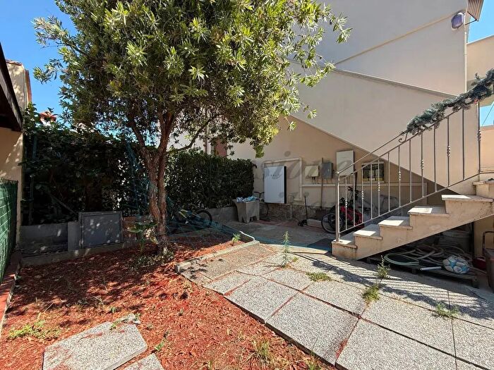 Casa con 5 locali in vendita in Via Fratelli Bandiera, Rosignano Marittimo