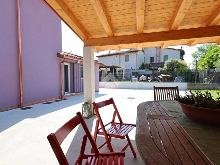 Casa trilocale in affitto in Via astichello, Centro, Sandrigo