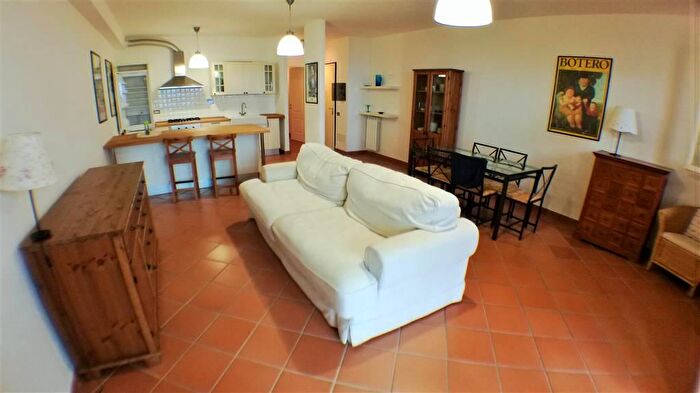 Appartamento quadrilocale in vendita in Castiglione Della Pescaia