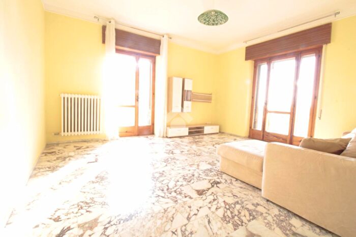 Appartamento con 5 locali in vendita in Via Mario Pagano, Termoli