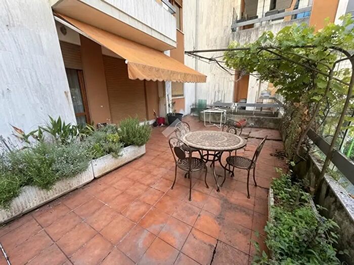 Appartamento con 5 locali in vendita in Via Piazza Almerico da Schio, Schio