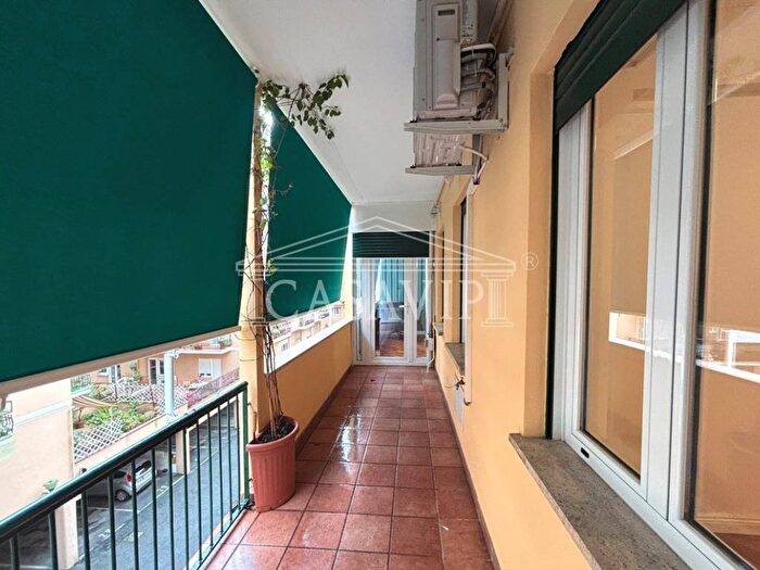 Appartamento trilocale in affitto in Via Guido Alfani, Camilluccia Farnesina, Roma