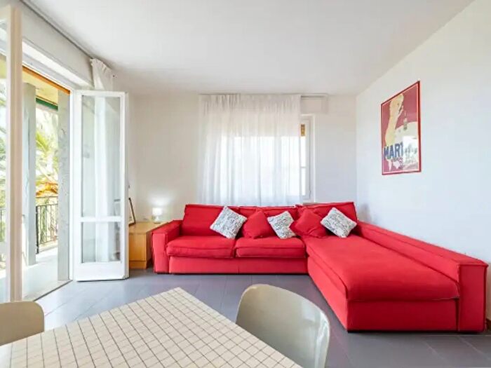 Appartamento trilocale in vendita in Bordighera