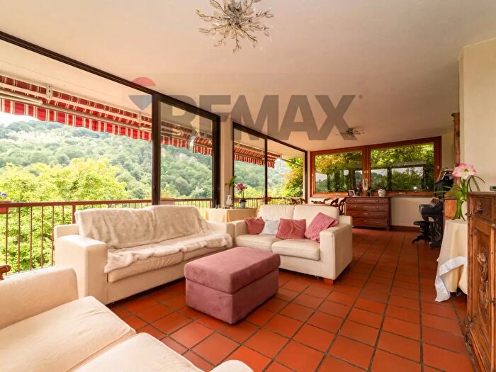 Casa con 5 locali in vendita in Casalborgone