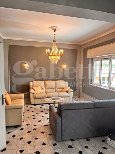 Appartamento con 5 locali in vendita in Via Vallone Petrara, Reggio Calabria