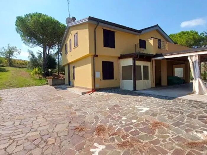 Appartamento quadrilocale in vendita in Strada di Santa Lucia, Senigallia