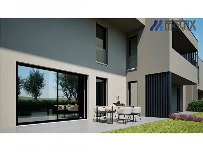 Appartamento con 6 locali in vendita in Via Euganea, Selvazzano Dentro