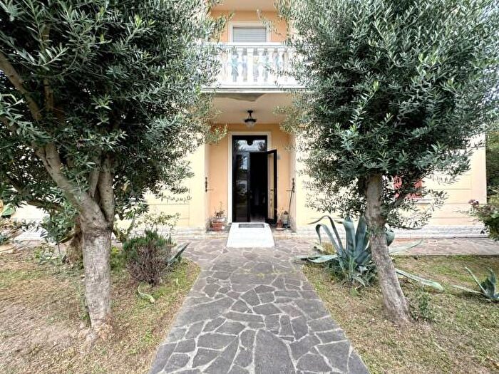 Appartamento quadrilocale in vendita in Via Roma, Porto Viro