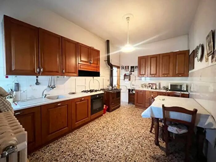 Casa con 6 locali in vendita in San Polo, Arezzo