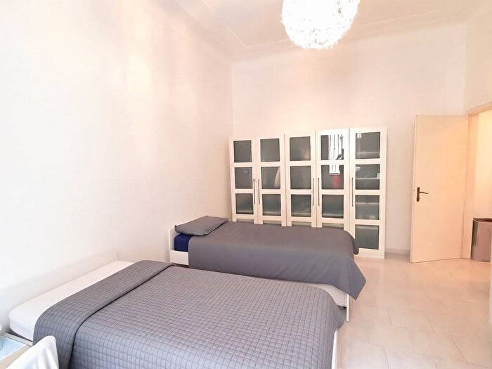 Appartamento bilocale in affitto in Via Pier Candido Decembrio, Lodi Brenta, Milano