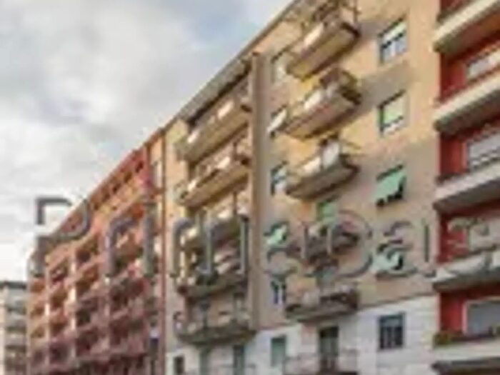 Appartamento con 6 locali in vendita in Via IV Novembre, Verona