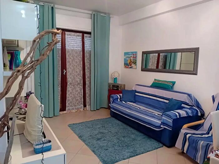 Appartamento quadrilocale in vendita in Ia dei Mille, Carrara