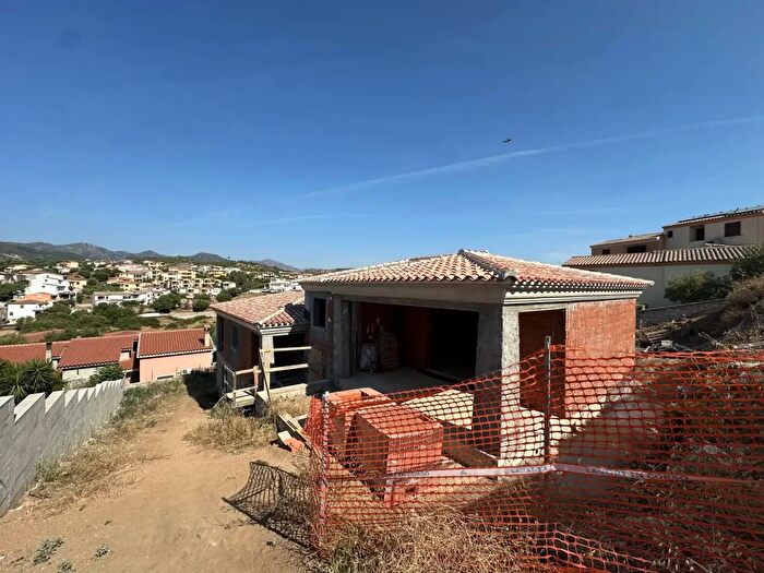 Casa trilocale in vendita in Budoni