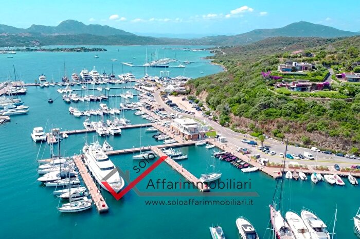 Appartamento trilocale in vendita in Olbia