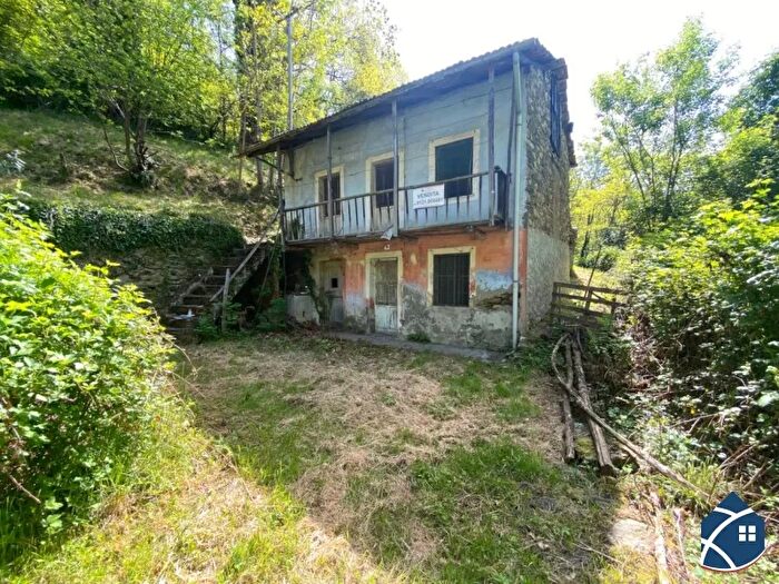 Casa trilocale in vendita in Pinasca