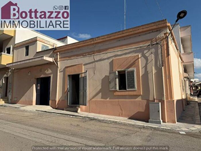 Appartamento bilocale in vendita in Via Arno a, Lizzano