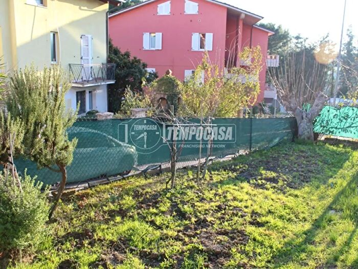 Appartamento con 5 locali in vendita in Viale della Repubblica, Santa Maria Nuova