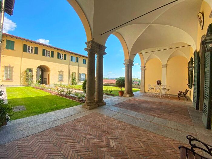 Appartamento trilocale in affitto in Piazza Giuseppe Garibaldi, Paré, Colverde