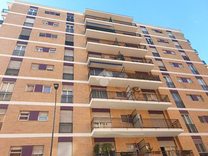 Appartamento bilocale in affitto in Via Privata Piero Martinetti, Piazzale Siena, Milano