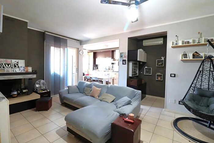 Appartamento trilocale in vendita in Via Mola di Bernardo, Terni