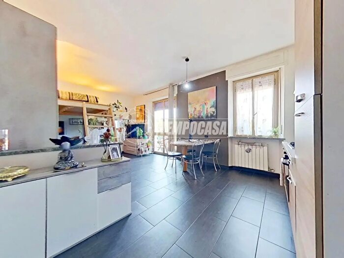 Appartamento monolocale in vendita in Via Giovanni Pascoli, Legnano