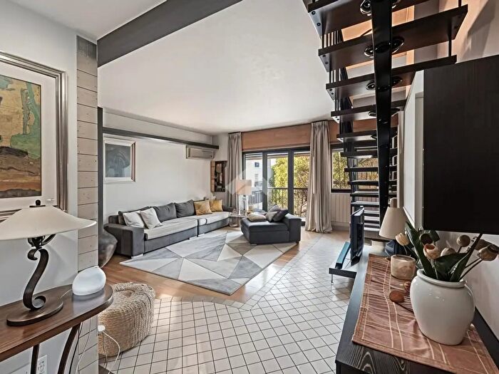 Appartamento con 5 locali in vendita in Via Bramante da Urbino, Monza