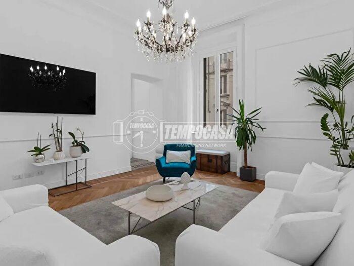 Appartamento quadrilocale in vendita in Milano