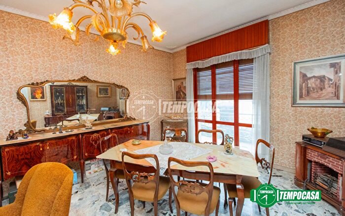 Casa con 6 locali in vendita in Via a Dogliotti, Busto Arsizio