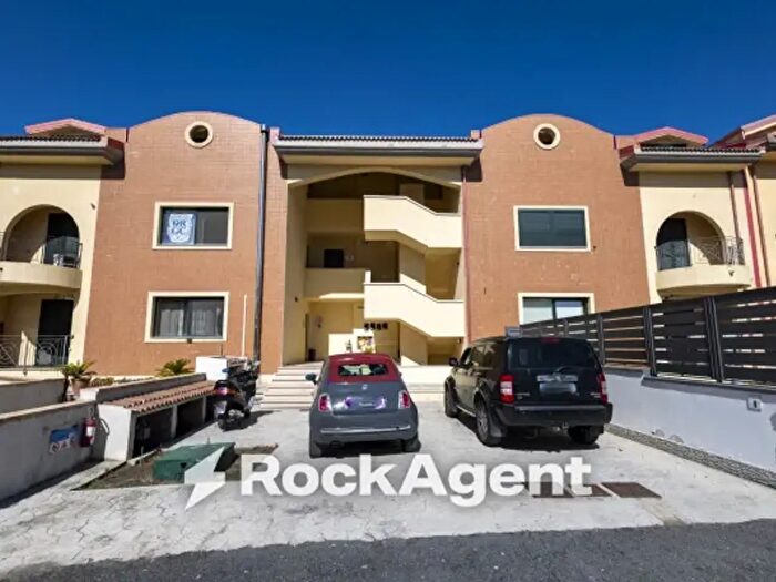 Casa trilocale in vendita in Via Bisceglia, Catanzaro