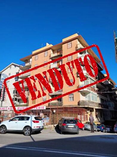 Appartamento con 6 locali in vendita in Strada Statale Km Contrada Calispera, Messina