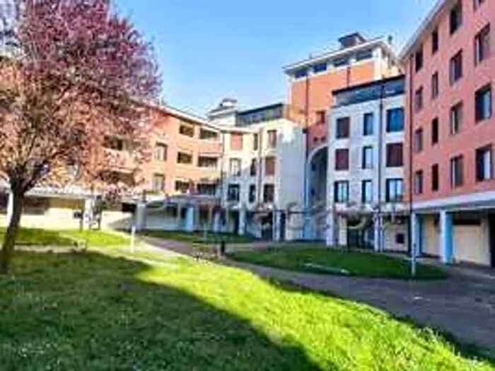 Appartamento bilocale in vendita in Piazza Falcone E Borsellino, Concorezzo