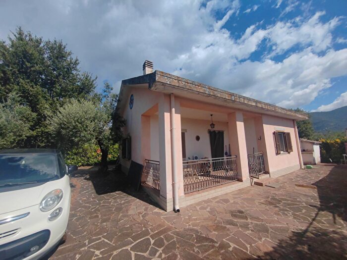 Casa bilocale in vendita in Via Pozzo La Traversa, Maenza
