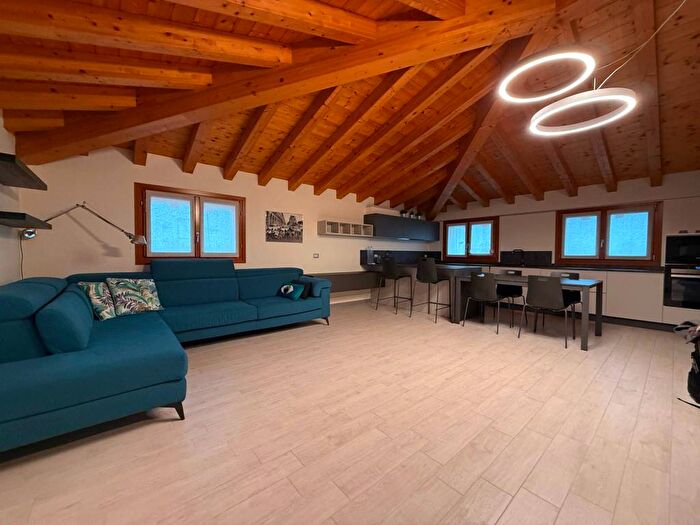 Casa quadrilocale in affitto in Via Don Primo Cavalli, Centro, San Paolo