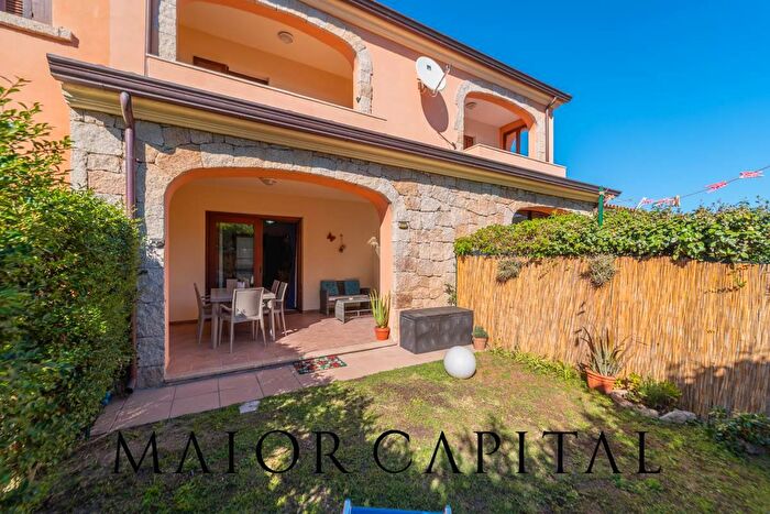 Casa trilocale in vendita in Via Pira Maseda, San Teodoro