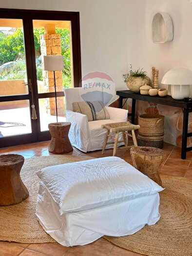 Casa trilocale in vendita in Via La Cruzitta, Trinità dAgultu e Vignola