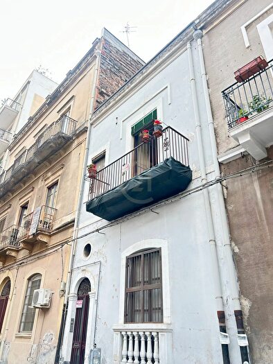 Casa con 5 locali in vendita in Via Quintino Sella, Catania