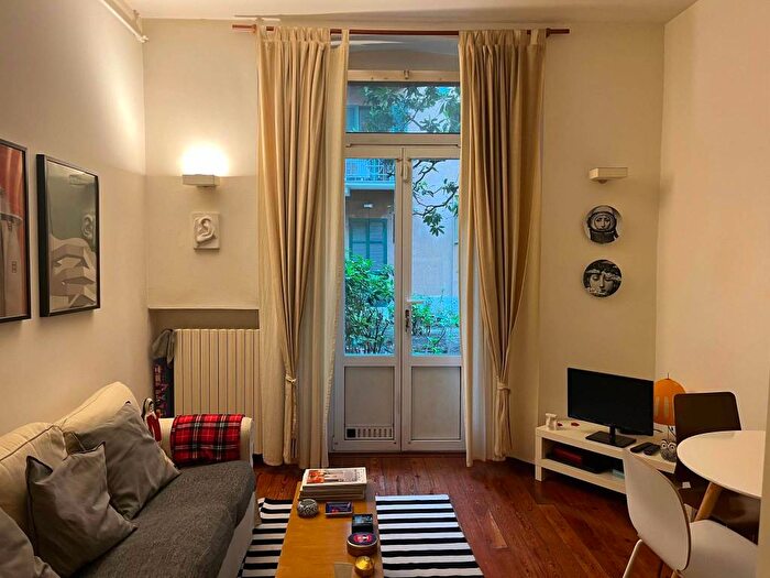 Appartamento bilocale in affitto in Indipendenza, Milano