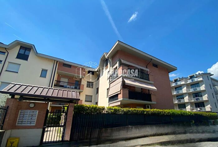 Appartamento con 6 locali in vendita in Via XXV Aprile, Nichelino