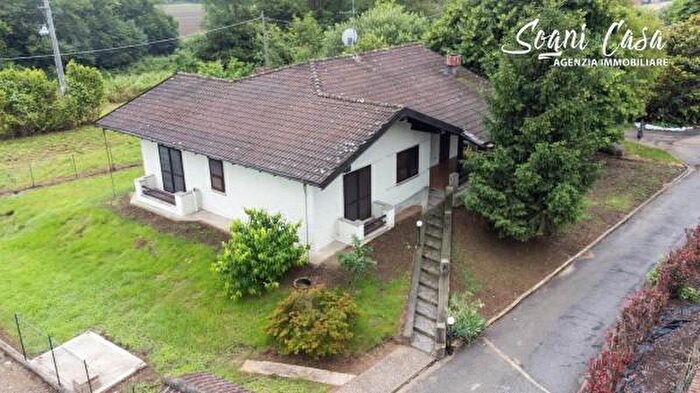 Casa quadrilocale in vendita in Via Torino, Cureggio