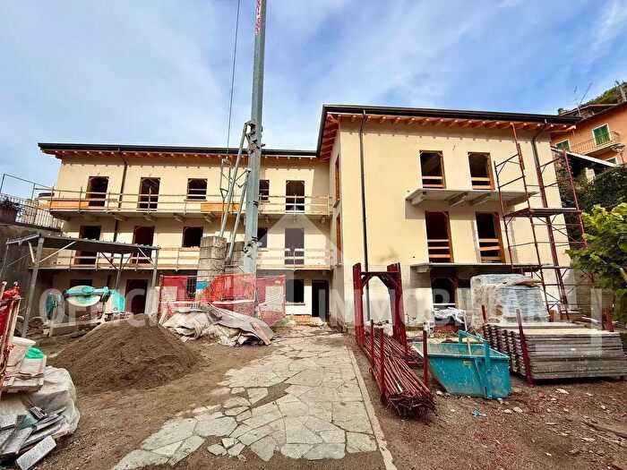 Appartamento trilocale in vendita in Perledo