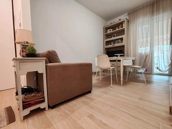 Appartamento quadrilocale in vendita in Massa