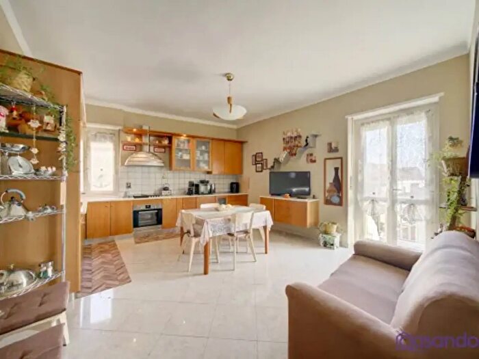 Appartamento quadrilocale in vendita in Via Guido Gozzano, Nichelino