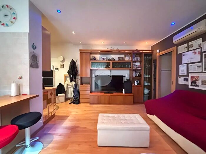 Appartamento bilocale in vendita in Via Corsica, Brescia