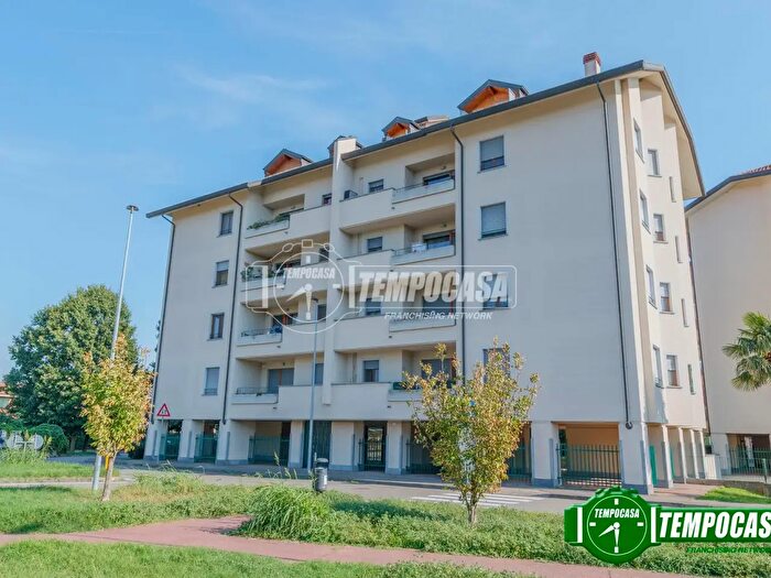 Appartamento monolocale in vendita in Via Luigi Calori, Locate Di Triulzi