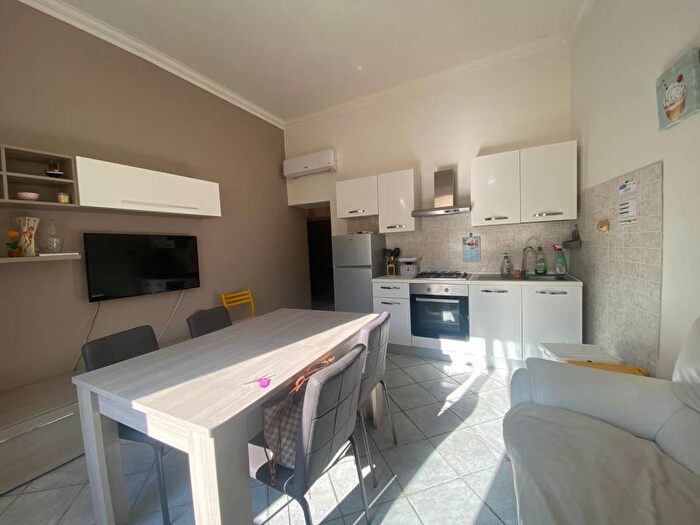 Appartamento trilocale in affitto in Via Agrippina, Centro Storico, Anzio