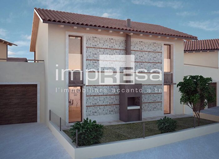 Case in Vendita e in Affitto - 2