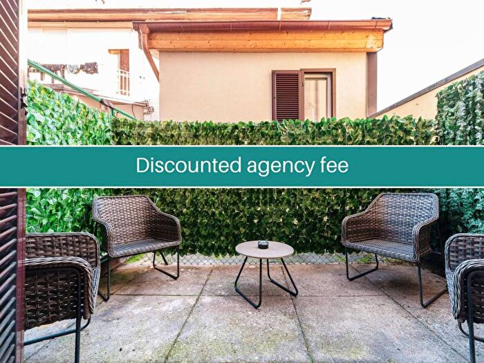 Appartamento trilocale in affitto in Viale Innocenzo XI, Viale Varese Crocifisso, Como