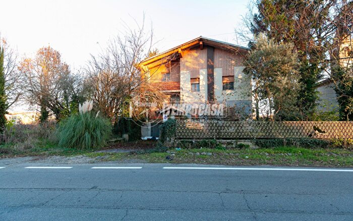 Casa con 5 locali in vendita in Via Panerazzi, Crevalcore