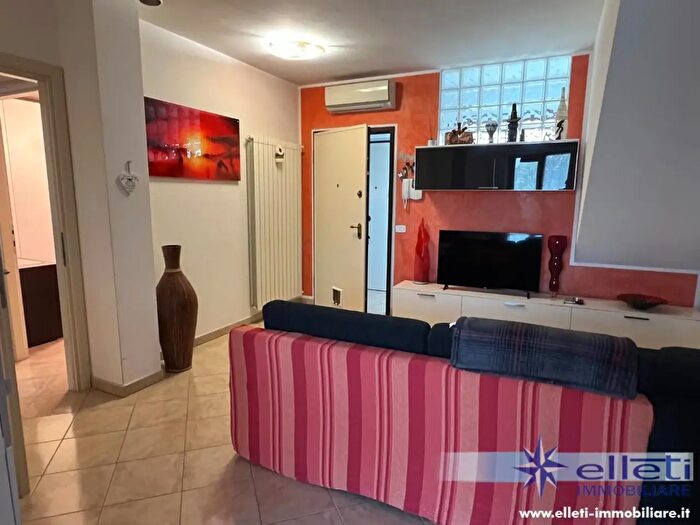 Appartamento con 7 locali in vendita in a Flavio Torello Baracchini, Massa